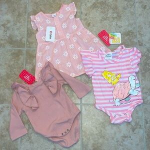 NEW WITH TAGS: 3-Piece Baby Girl Clothing Bundle Size 3-6M NWT​